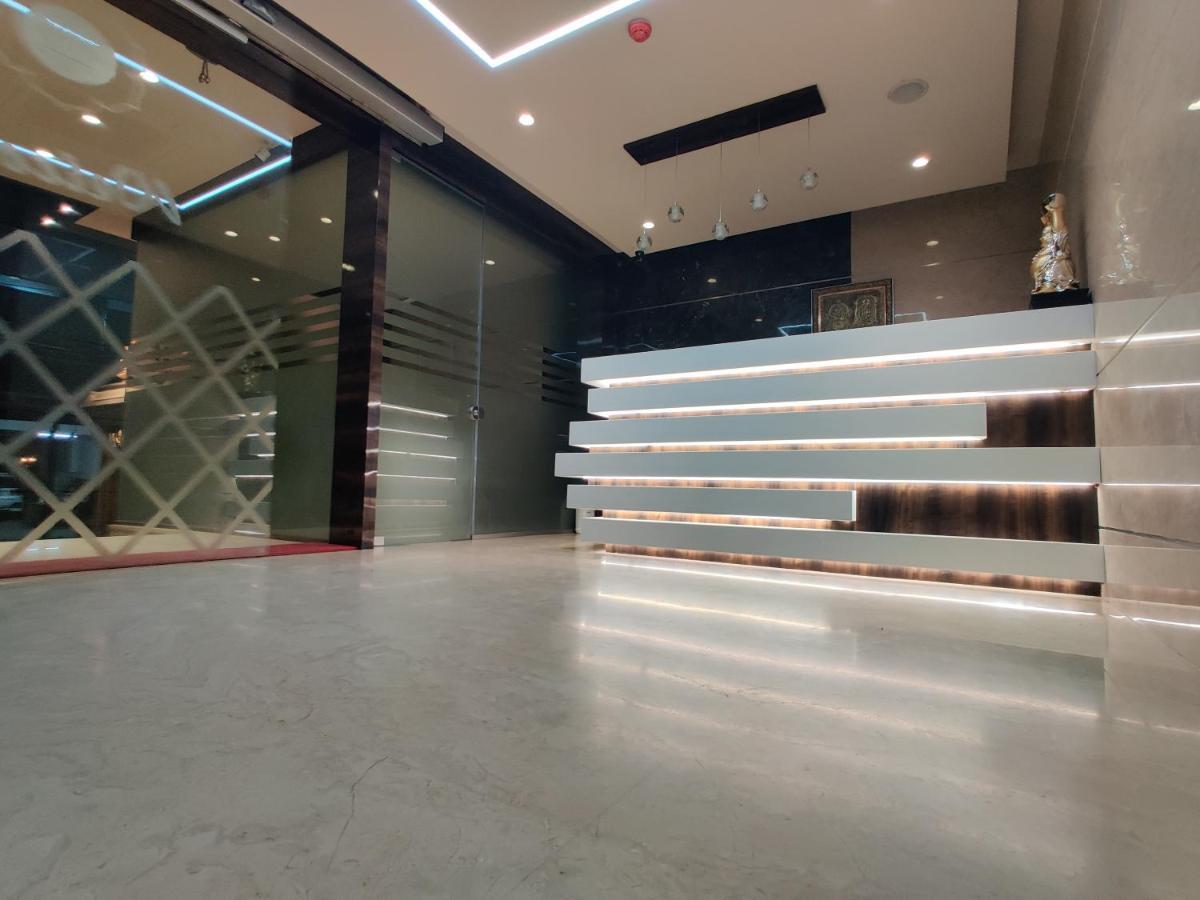 Neermala Residency Hotell Coimbatore Exteriör bild